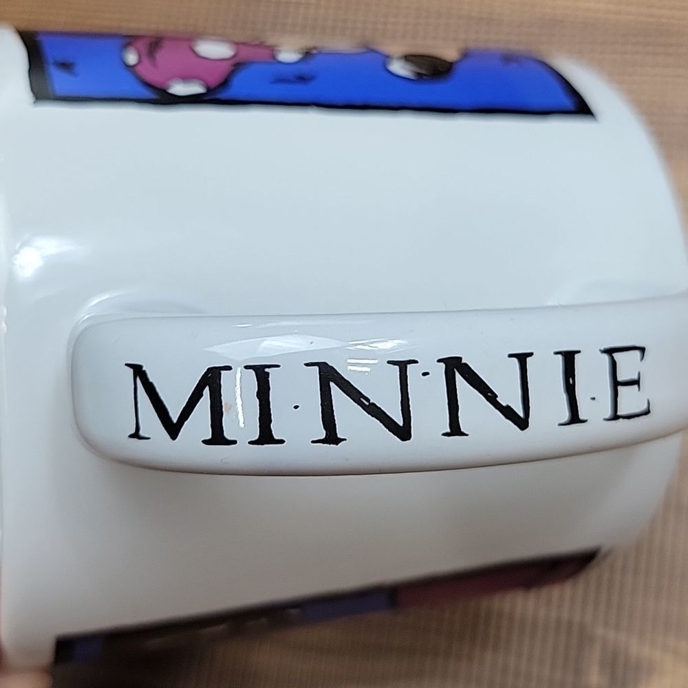 Disney Minnie Mouse Mug - Picture 7 of 9